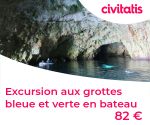 Excursion aux grottes bleue et verte en bateau