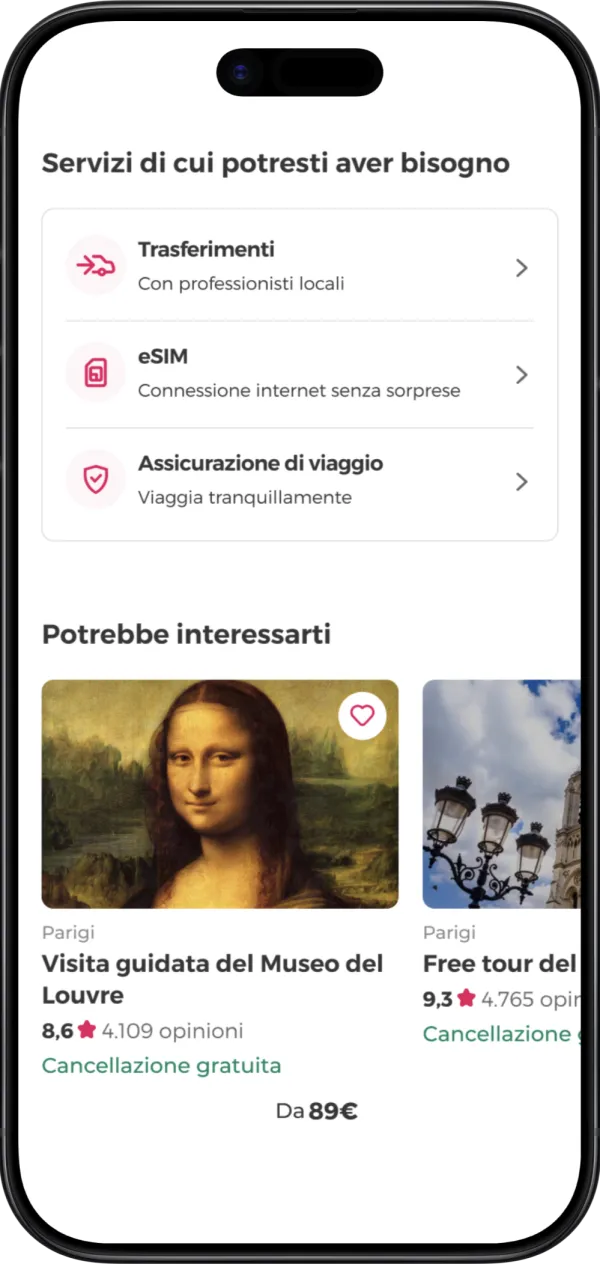 Interfaccia dell'app che offre servizi di viaggio complementari come assicurazioni, transfer aeroportuali e schede eSIM.
