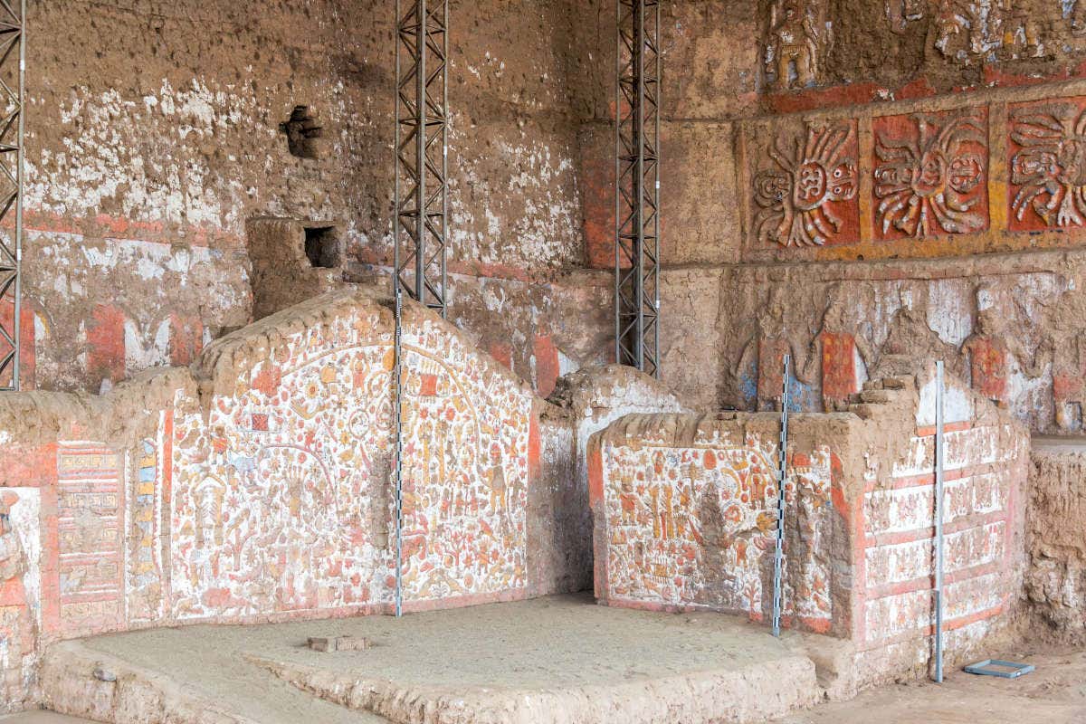 Decoración artística en el interior de las Pirámides del Sol y la Luna