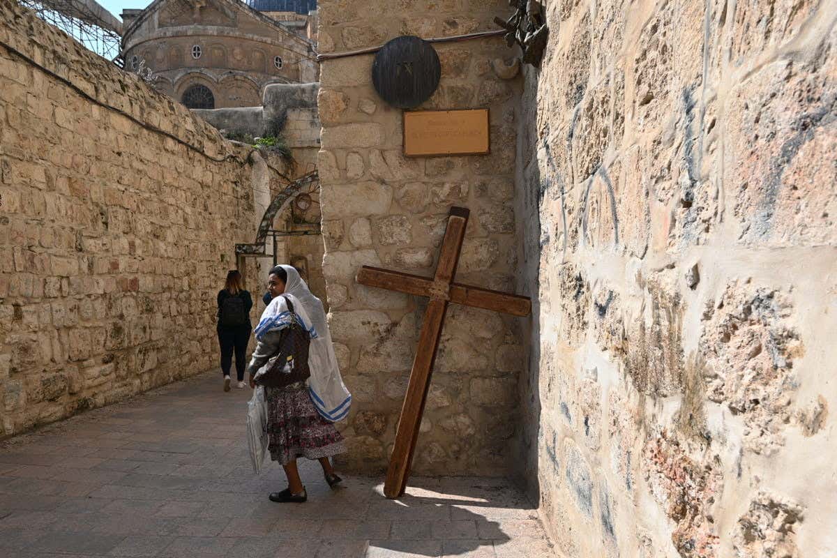 Chegada ao Santo Sepulcro de Jerusalém