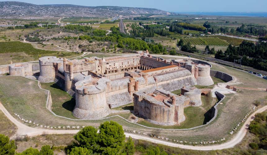 Vue aérienne du Château de Salses-le-Château