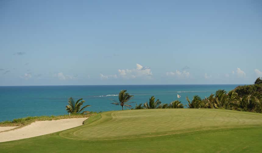 Vistas idílicas do clube de golfe Terravista