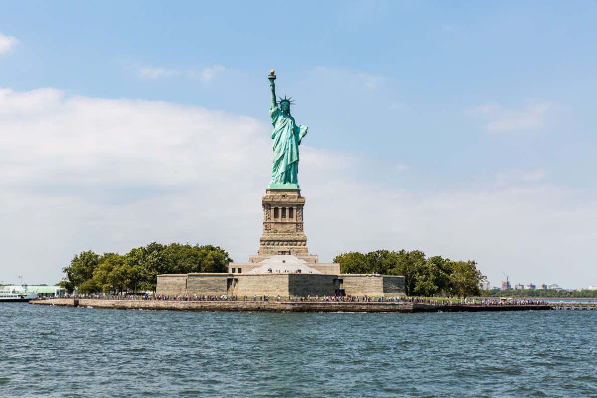 Vue sur la Statue de la Liberté et Liberty Island