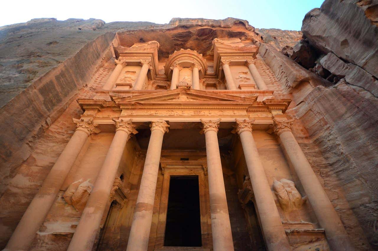 Fachada de Petra, en Jordania.
