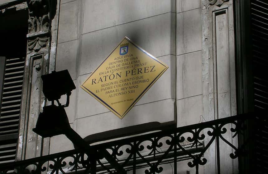 Plaza del Ratoncito Pérez en la calle Arenal.