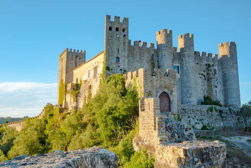 Atualmente parte da rede de Pousadas de Portugal, Castelo de Óbidos é Monumento Nacional