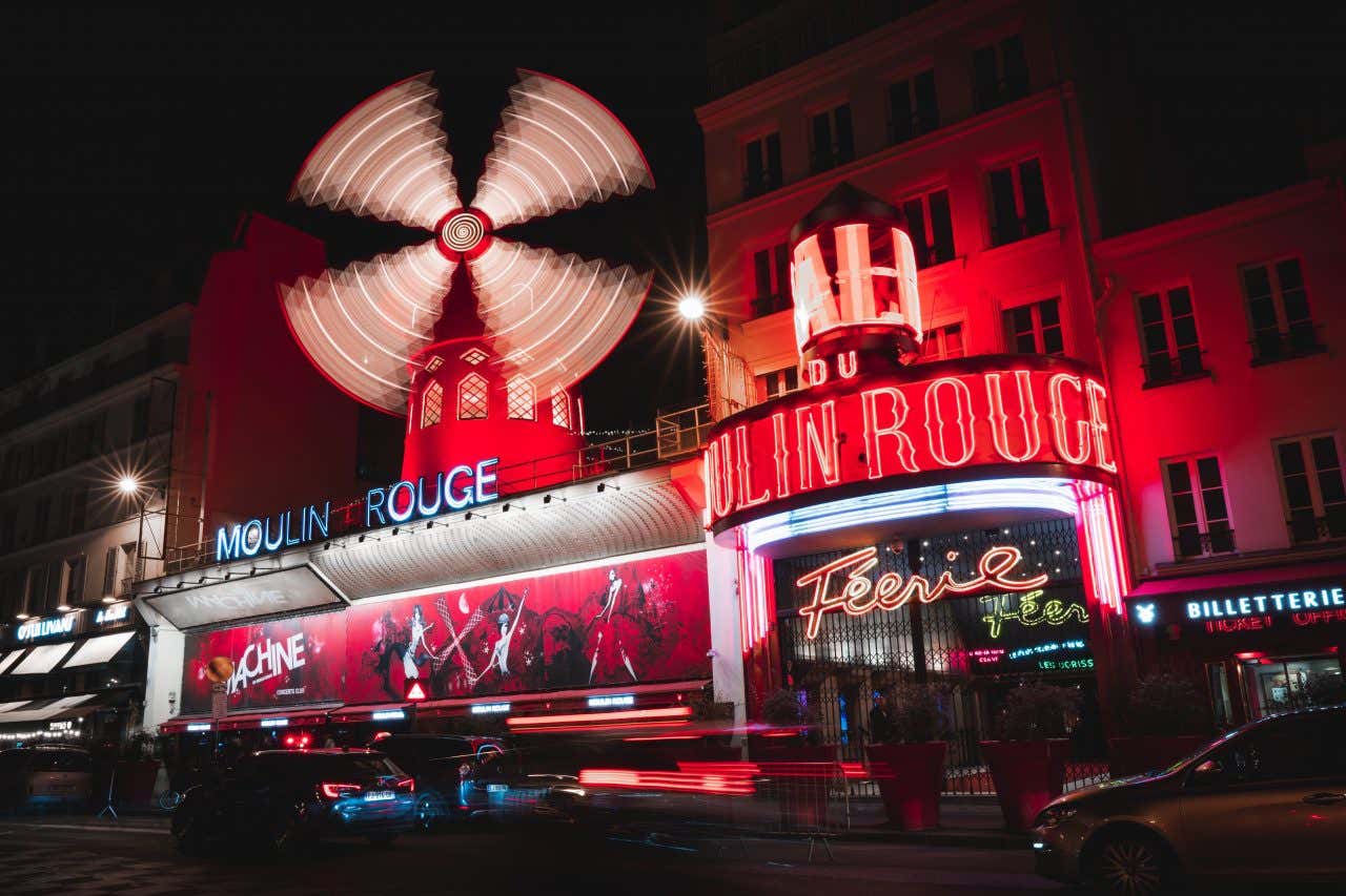 Le Moulin Rouge, un des clubs incontournables de la capitale.