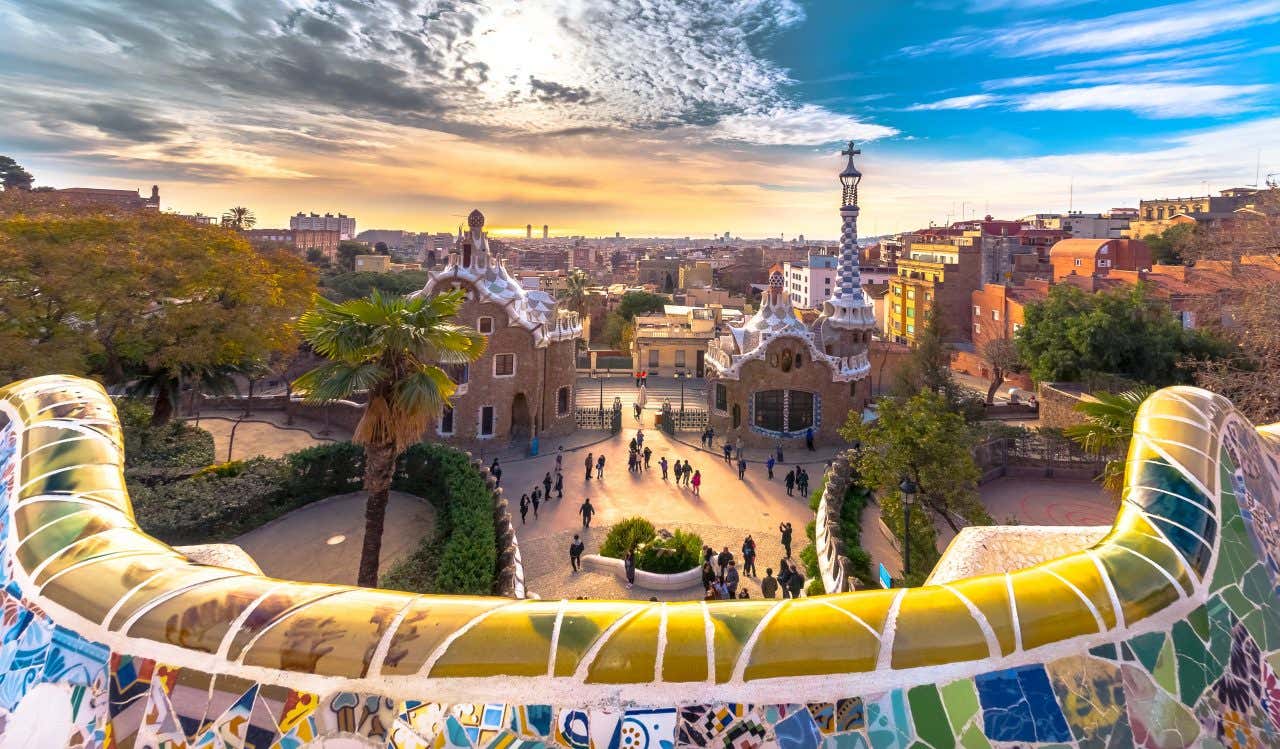Vue sur Barcelone depuis le Parc Güell (Espagne).