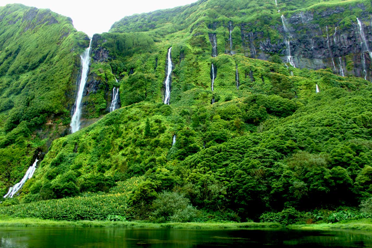 Cachoeiras de Ribeira do Ferreiro, nos Açores