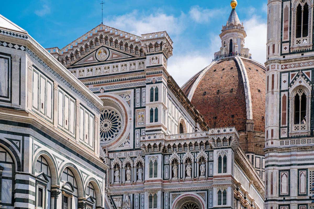 Vistas da cúpula de Brunelleschi e da catedral de Florença.