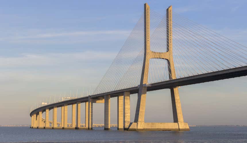Puente Vasco da Gama, en Portugal
