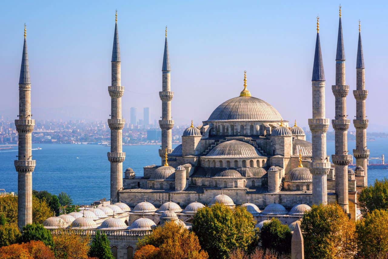 Cúpulas da mesquita azul de Istambul