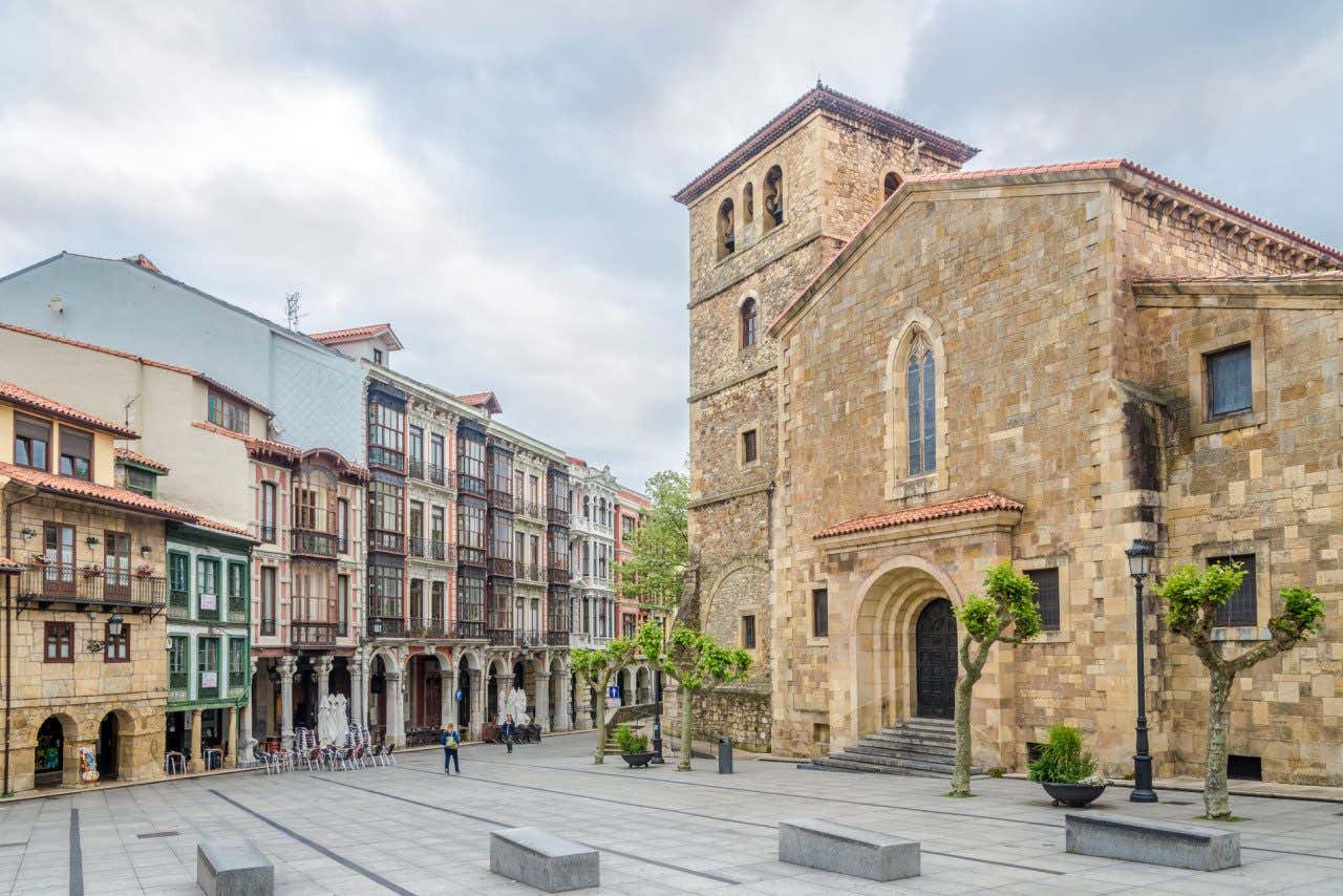 Avilés