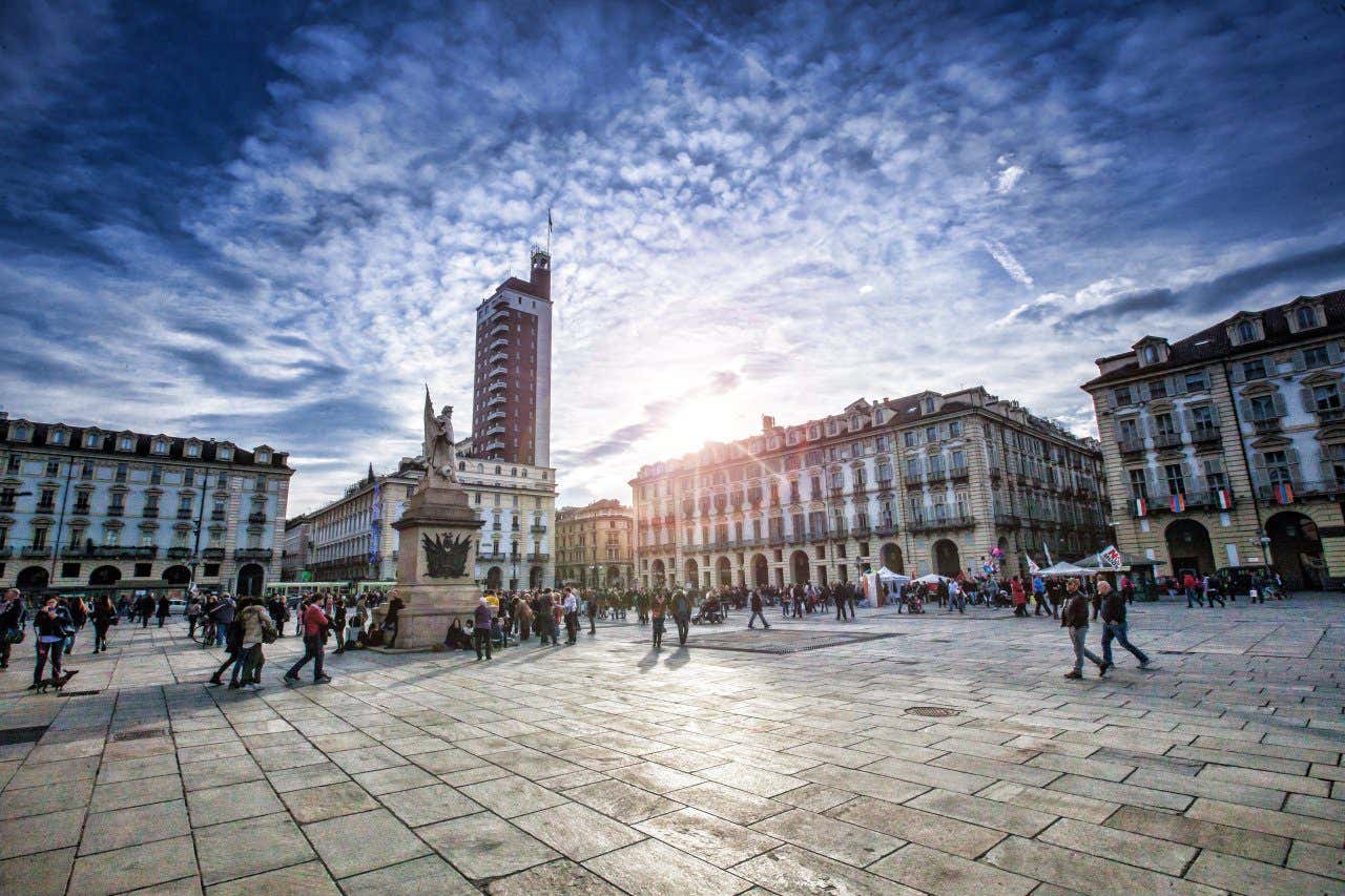 Piazza castello, senza dubbio una cosa da vedere a Torino