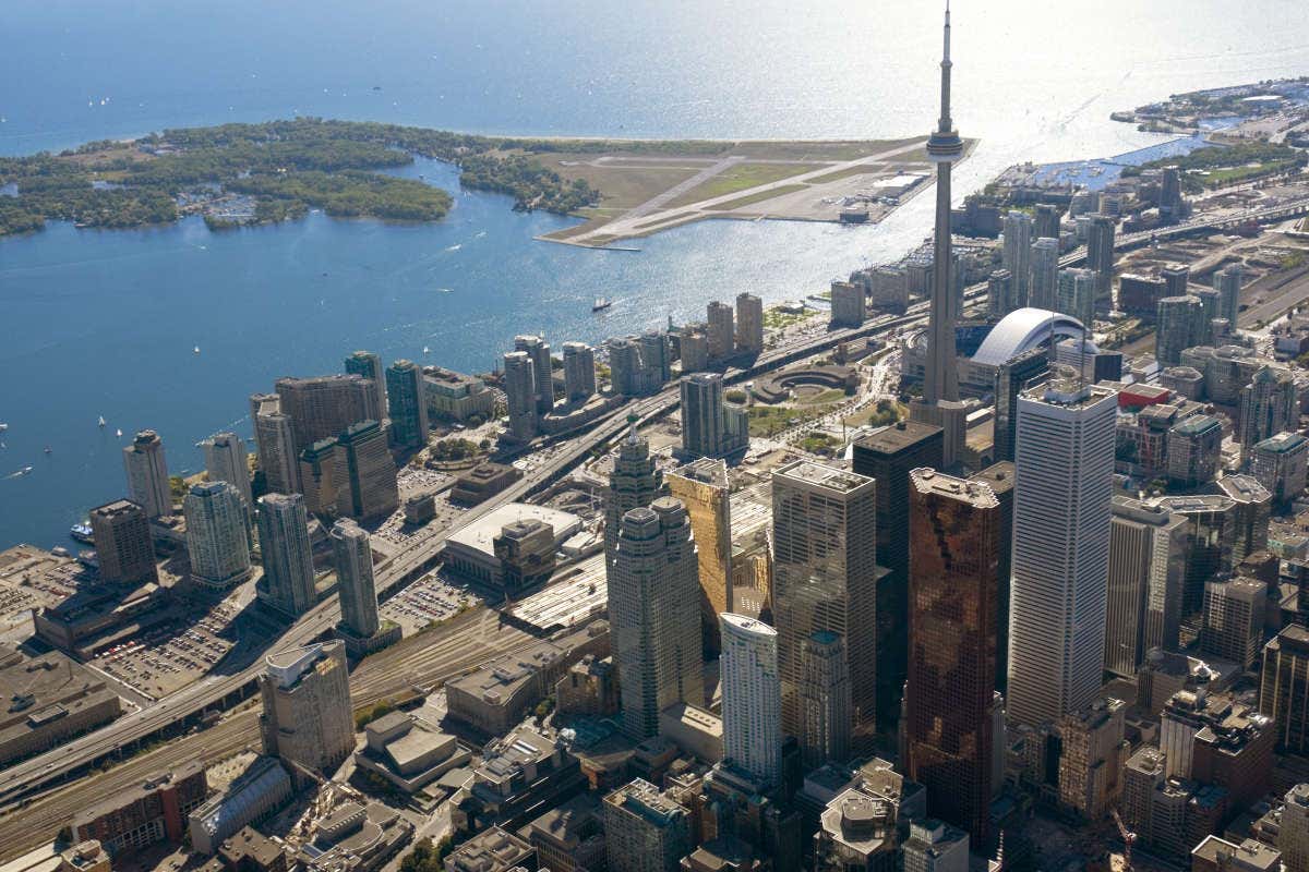 Ariel views of Yonge Street