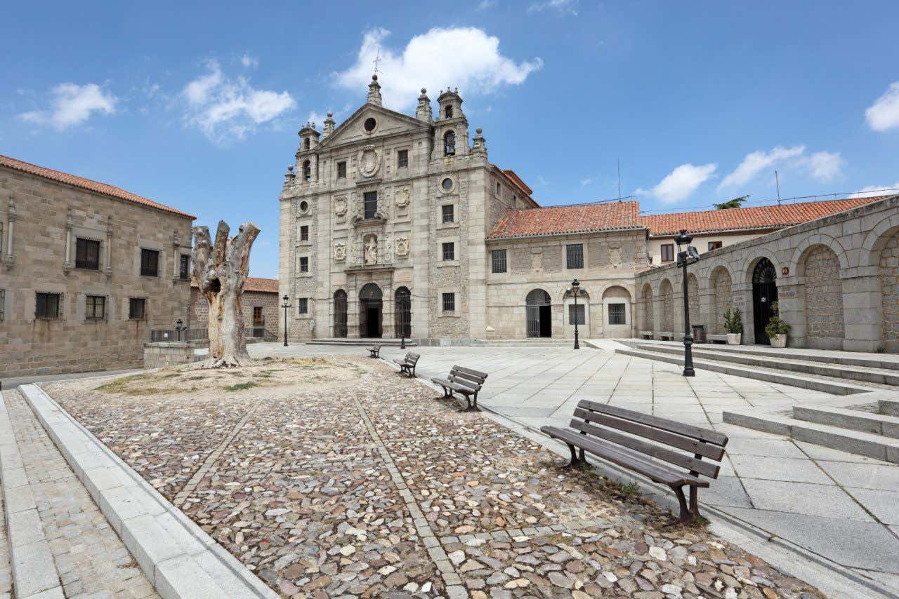 Plaza del Convento de Santa Teresa de Ávila