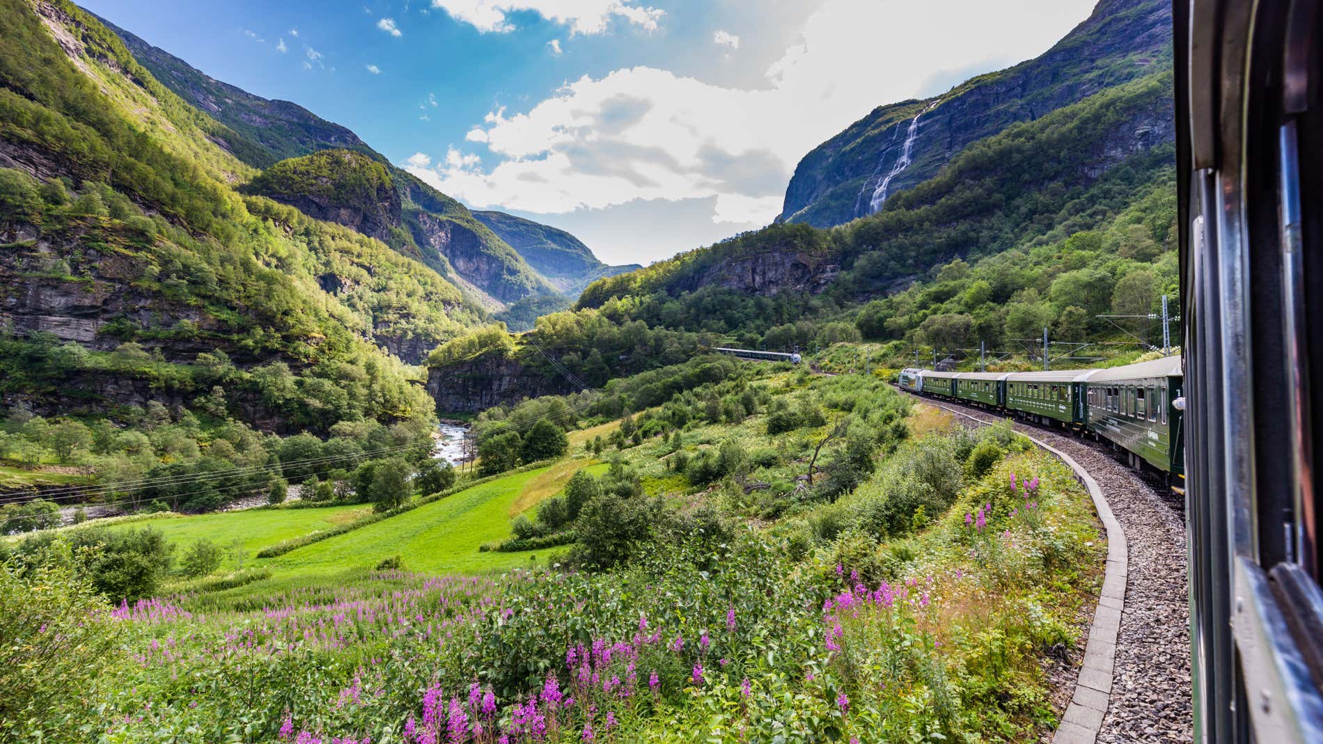 As 10 viagens de trem mais bonitas do mundo