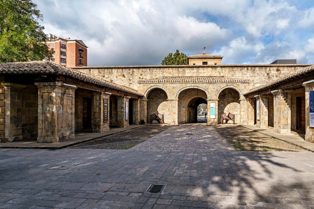 Anciens pavillons militaires de la citadelle de Pampelune, à faire lors de votre week-end dans la capitale de Navarre