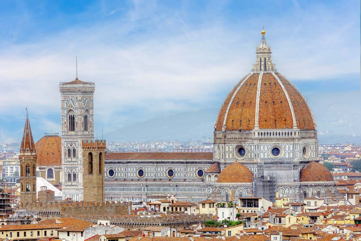 Cathédrale de Florence avec son dôme et son clocher, architecture Renaissance