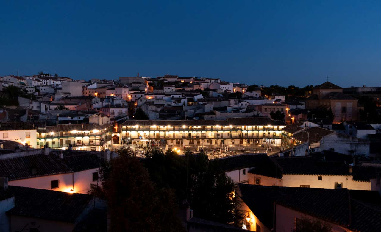 Panorámica de Chinchón al anochecer