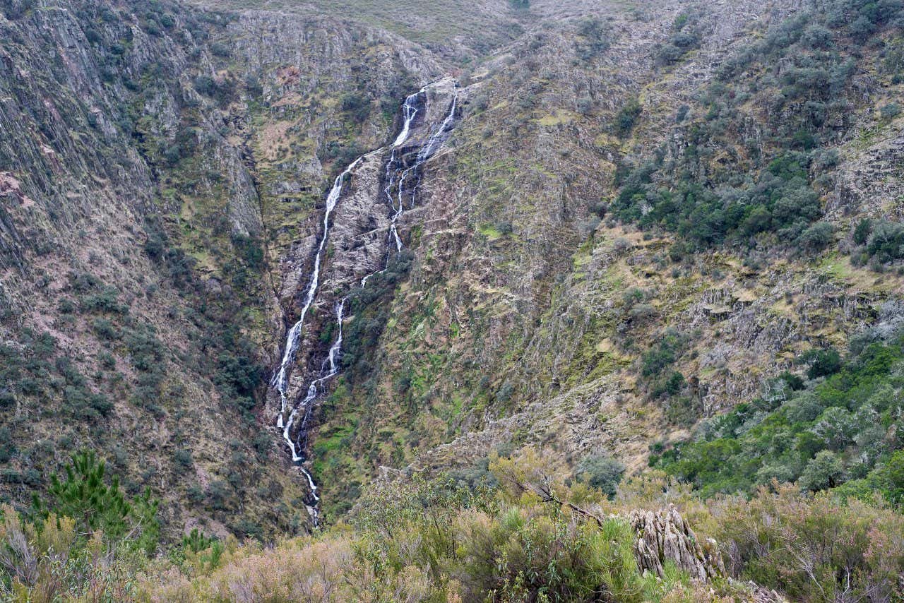 Vistas panorámicas de la cascada Chorro de los Ángeles, en Las Hurdes