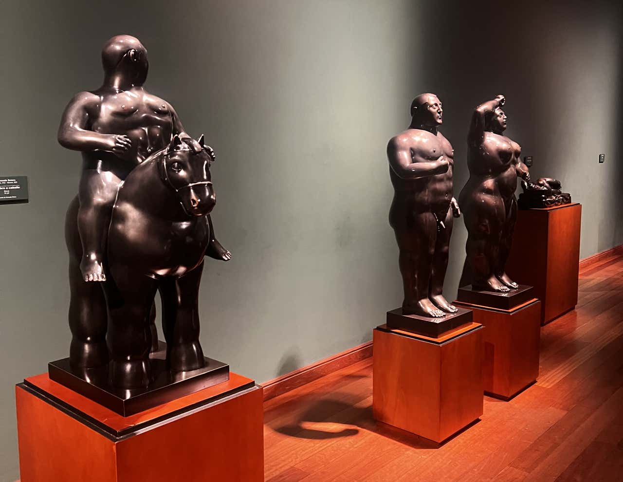 Piezas del artista Fernando Botero, en el Museo Botero, un lugar que ver en Bogotá