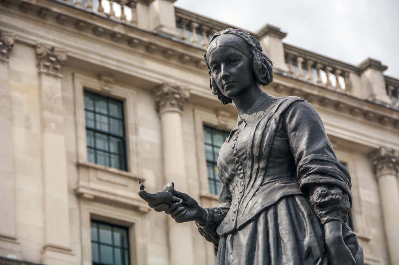 A statue depicting Florence Nightingale in London.