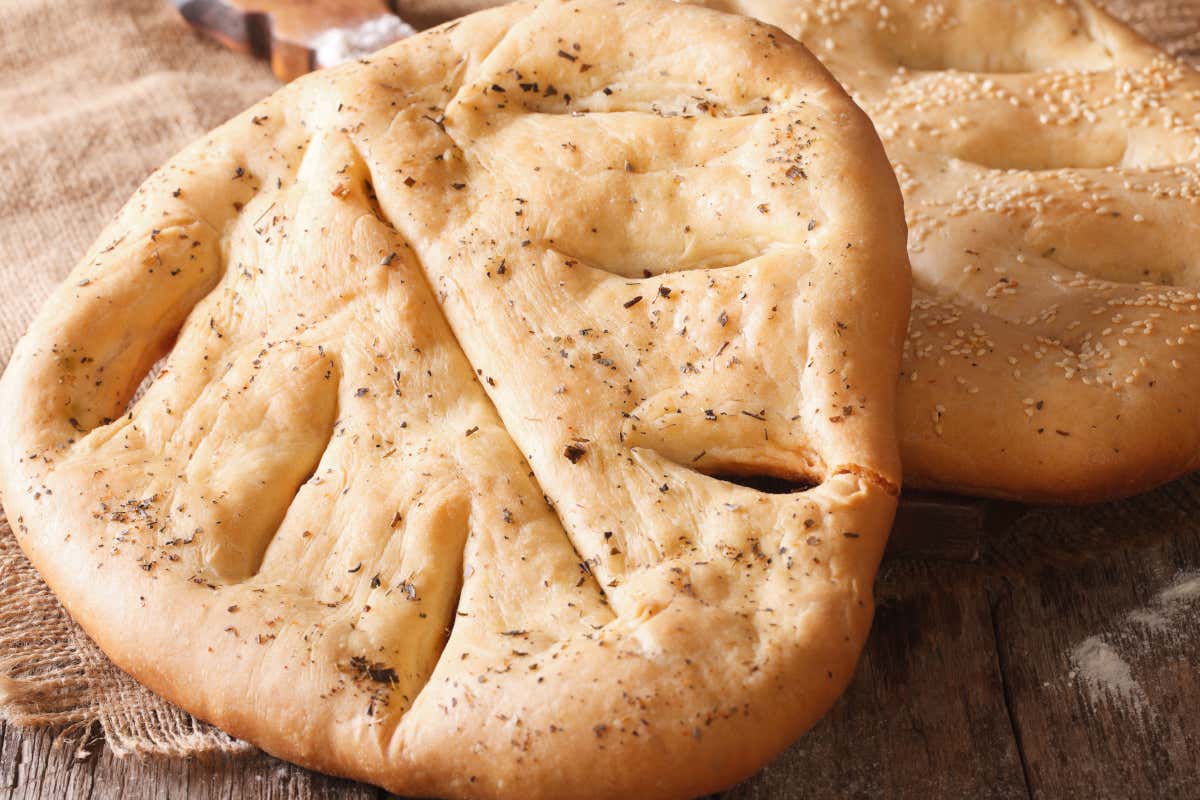 Detalle de un pan estriado llamado fougasse, típico del sur de Francia