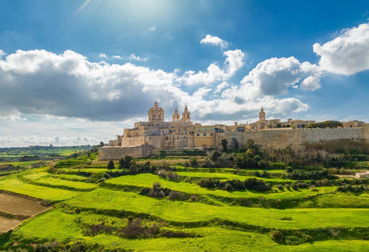Vue sur la cité fortifiée de Mdina, une visite à faire à Malte
