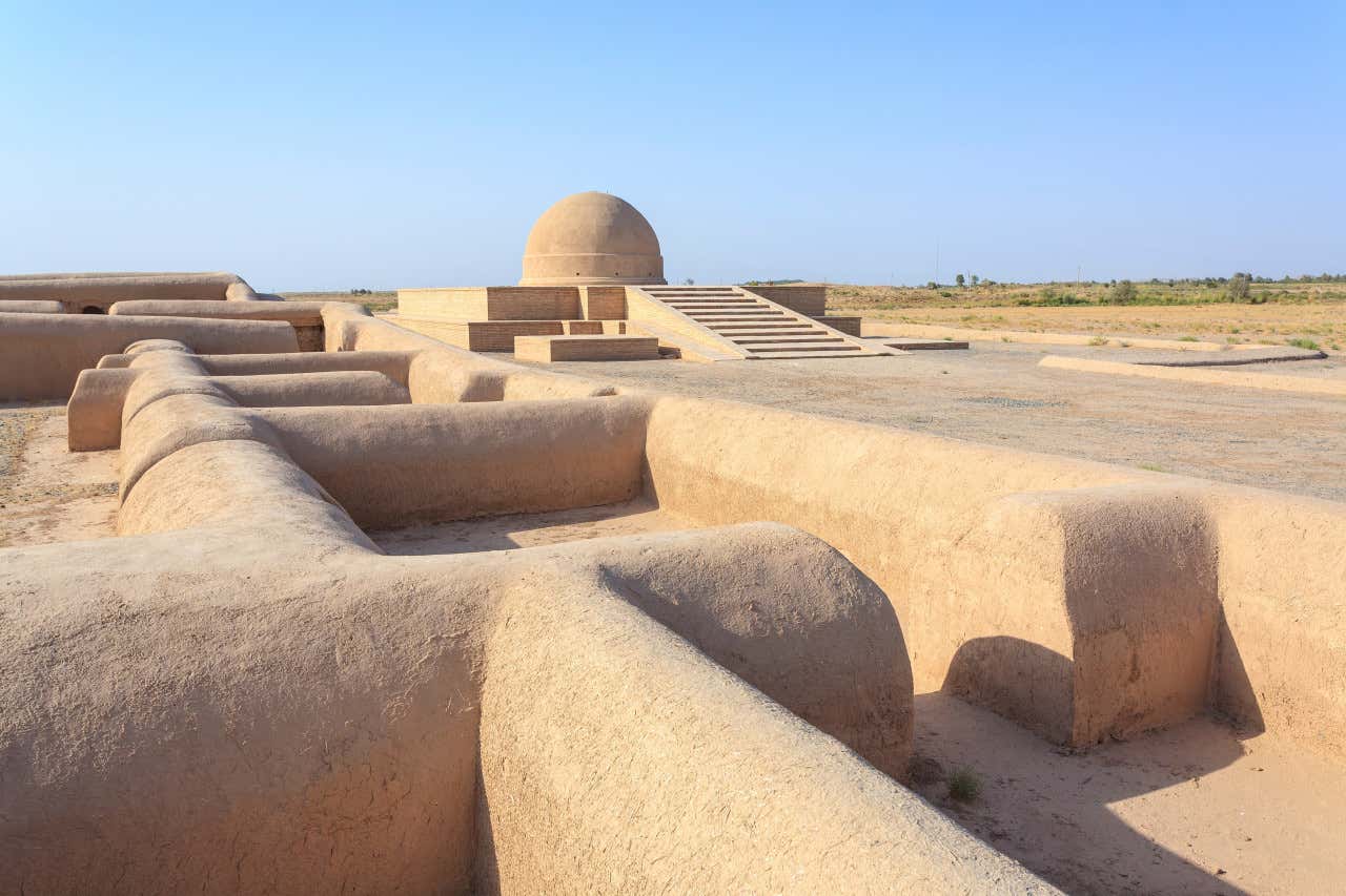 La estupa reconstruida en Fayaz Tepe en Termez