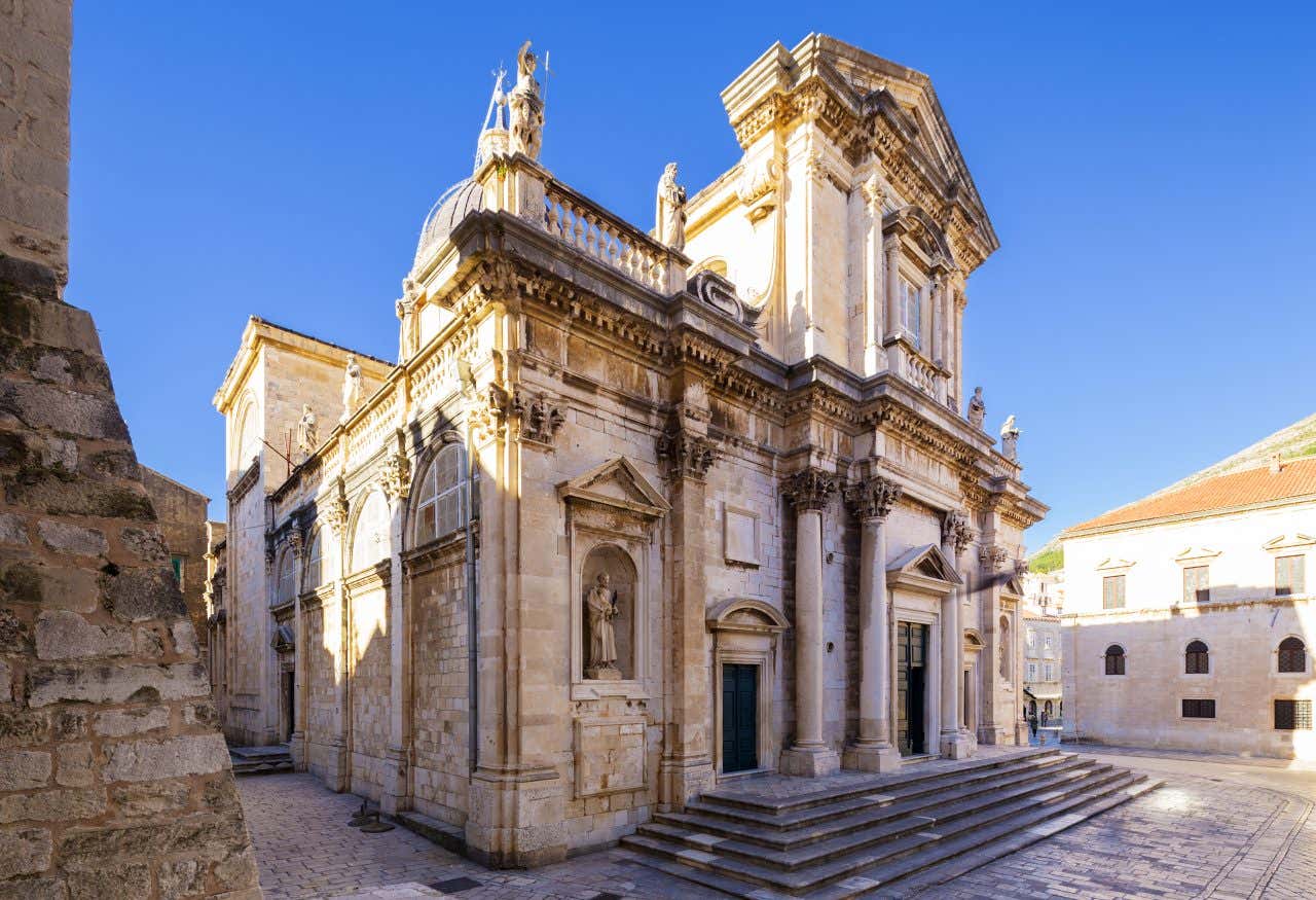 Façade de la Cathédrale de l'Assomption, une visite à faire à Dubrovnik