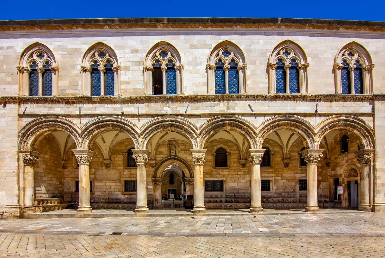 Façade du Palais du Recteur, un autre lieu à visiter à Dubrovnik