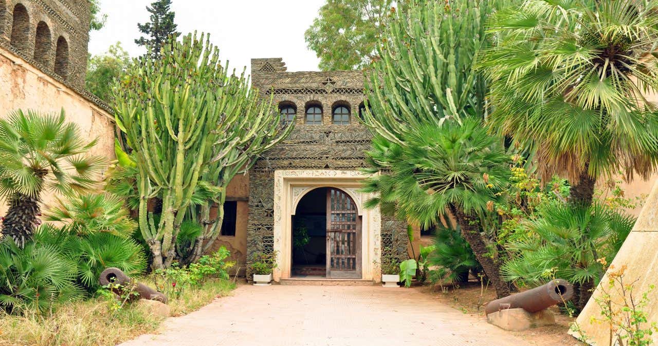 Porte du musée du tremblement de terre, une visite à faire à Agadir