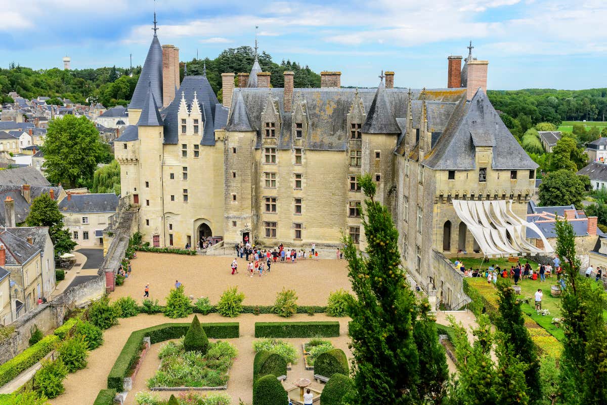 Vista aérea de un castillo medieval