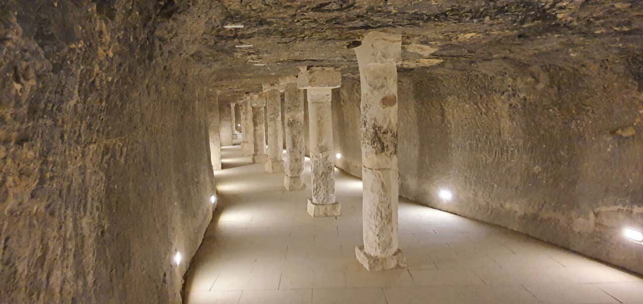 El interior de la Pirámide Sakkara, una experiencia que no os podéis perder en tu viaje a Egipto.