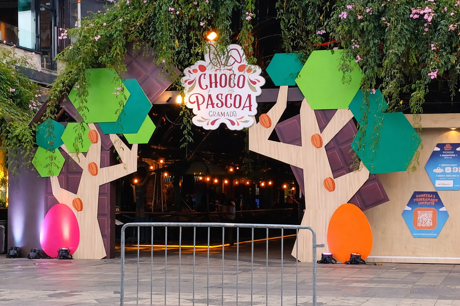 Entrada da Rua Coberta em Gramado