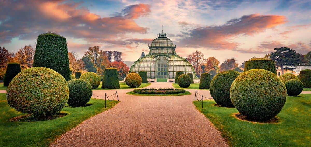 Un invernadero en un jardín imperial en Viena