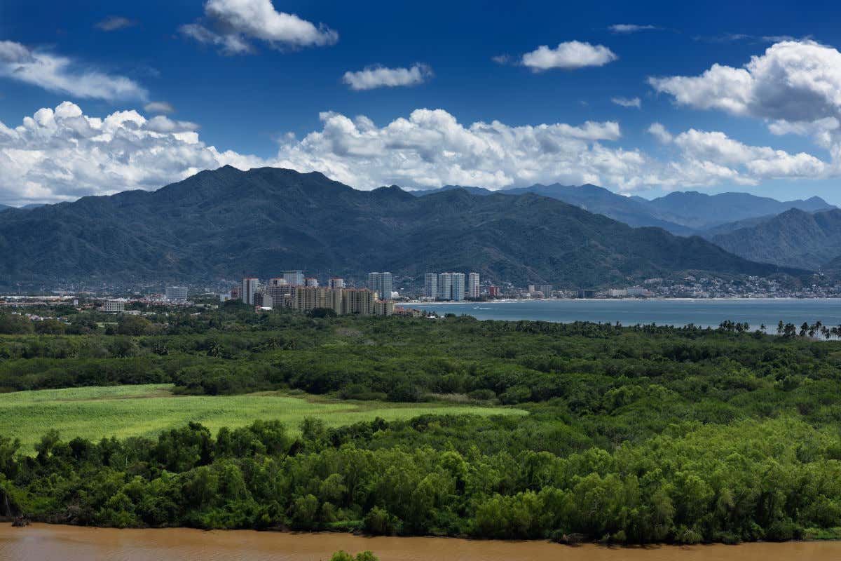 La Sierra Madre, una enorme cordillera envolviendo Puerto Vallarta