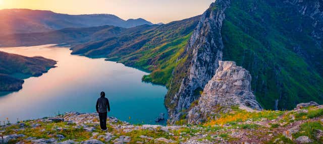 Excursão a Kruja e ao lago Bovilla