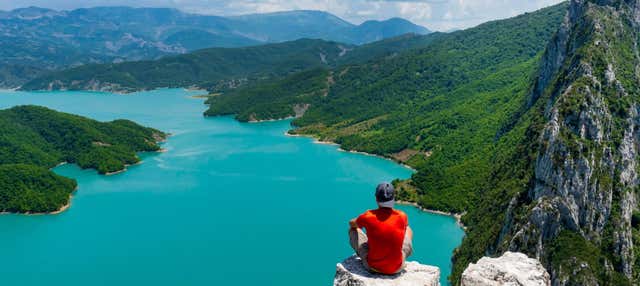 Excursión al lago Bovilla y Kruja