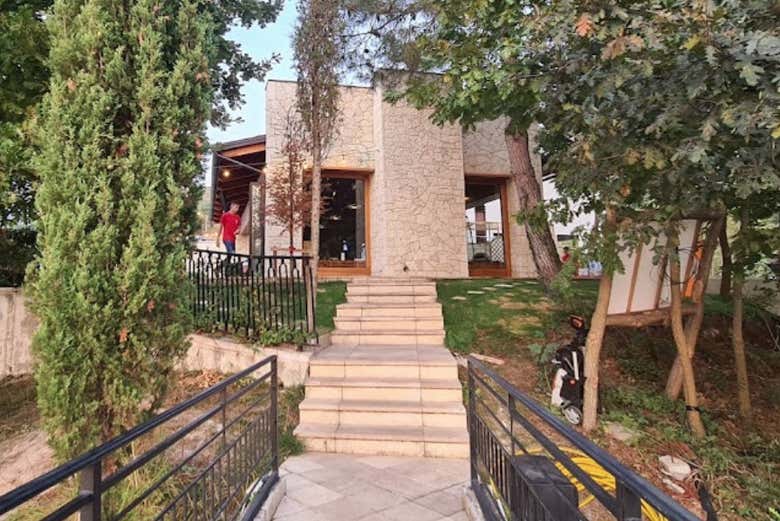 Entrada a la bodega que visitaremos