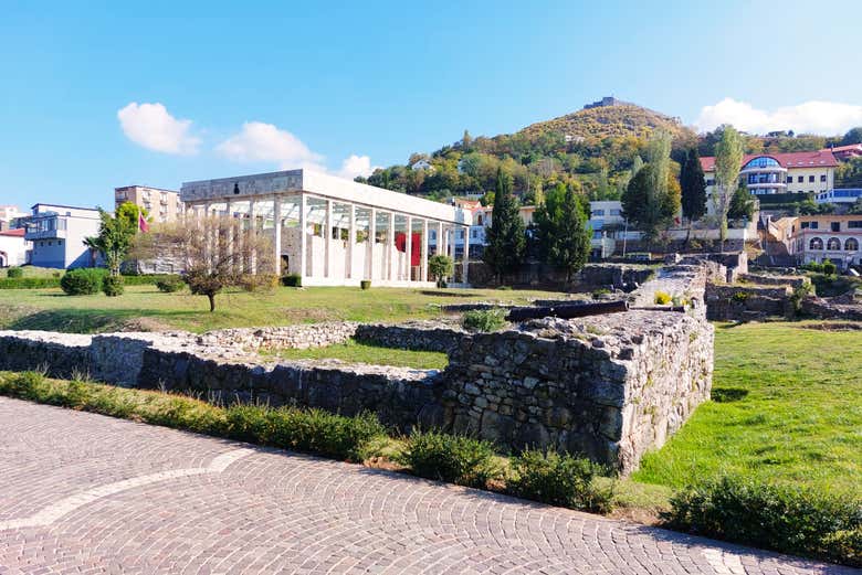Recorreremos el centro histórico de Kruja