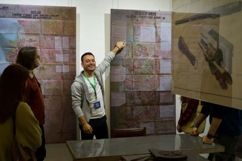 Un guía os contará todo sobre el pasado comunista en este museo 