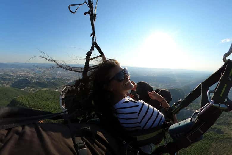 Experiencia de parapente en Tirana