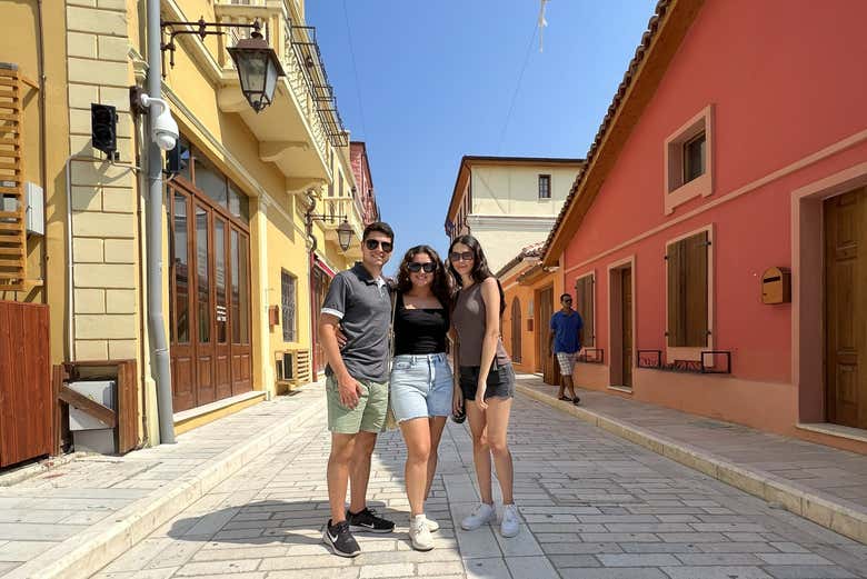 Vous vous promènerez dans les plus belles rues de Vlorë
