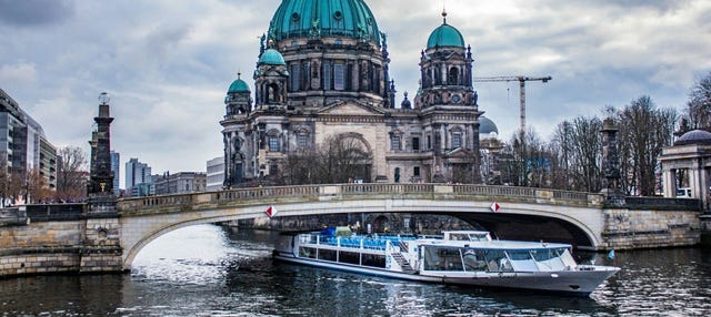 Barco turístico de Berlín