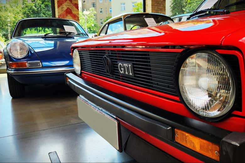 Admire classic cars