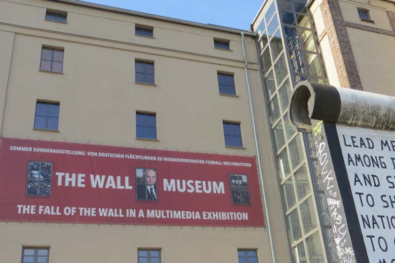 Learn about the history of the Berlin Wall