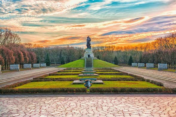 Tour da Batalha de Berlim + Treptower Park