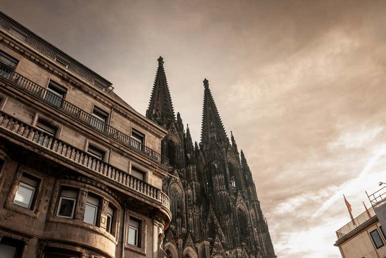 Vista della cattedrale di Colonia nel centro città